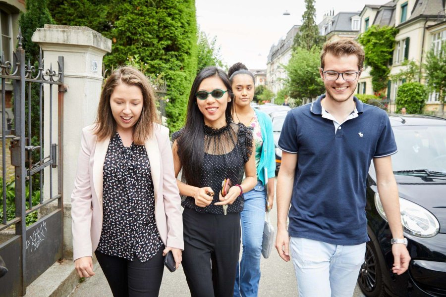 Research Fellowship Bild Gruppe Menschen