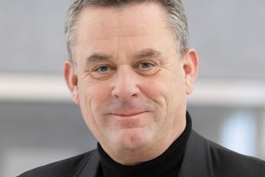 Unibe foundation thomas straumann cropped